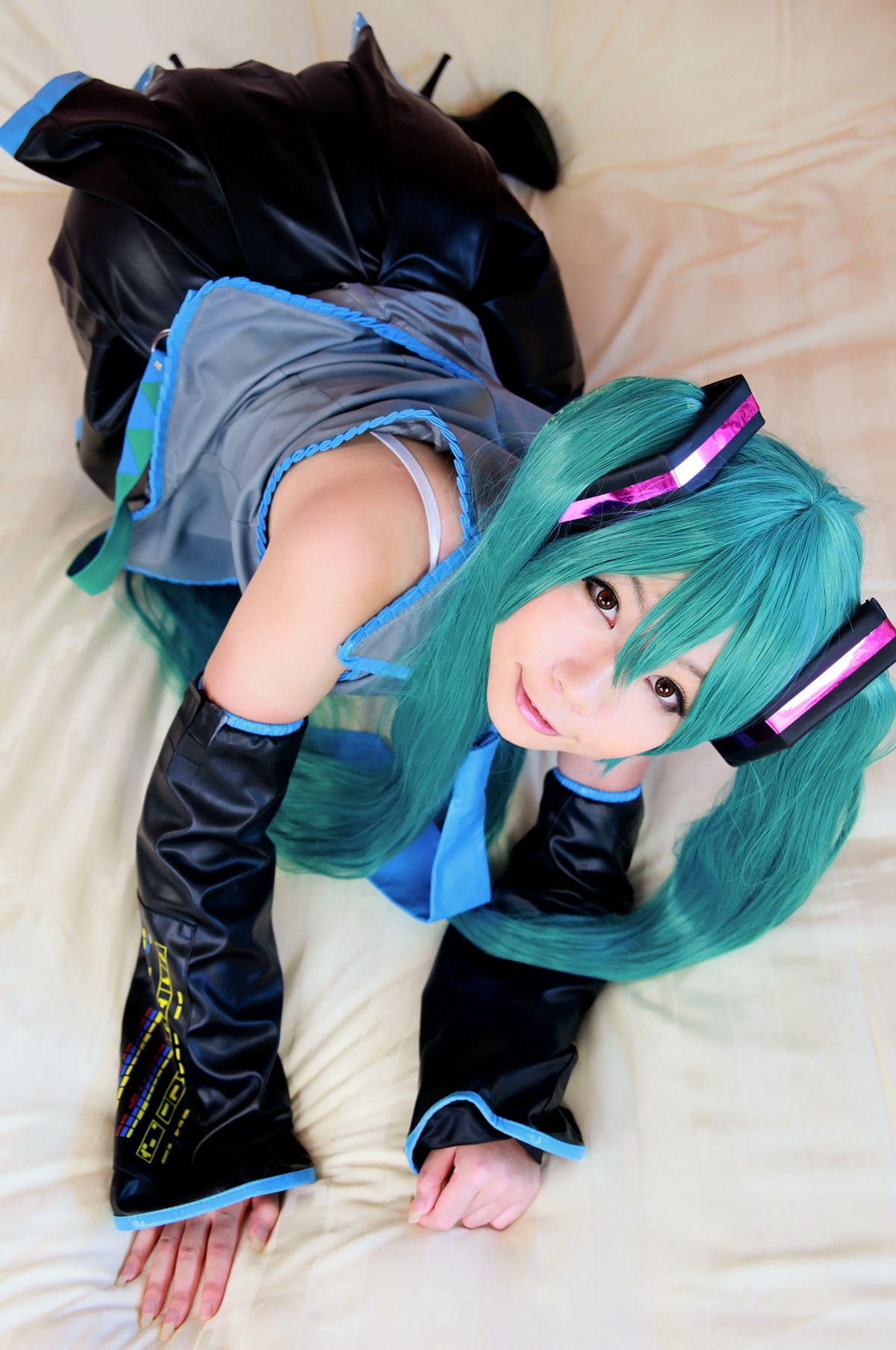 [Cosplay] 2013.04.10 Ultra hot new Vocaloid Set